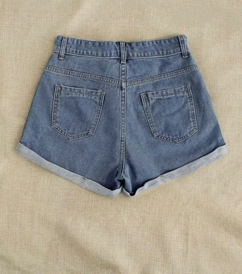 Short Shein - Vista 3
