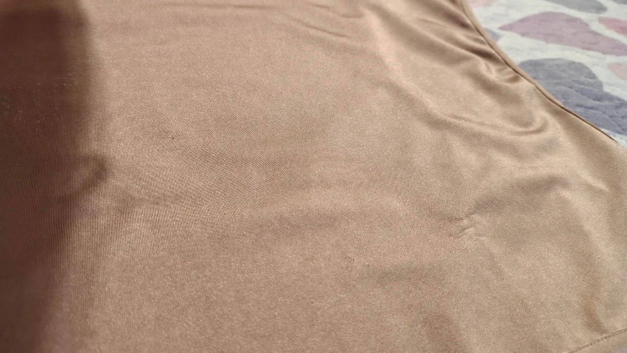 Musculosa Ninguna - Vista 5