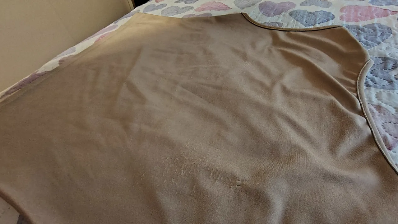 Musculosa Ninguna - Vista 8