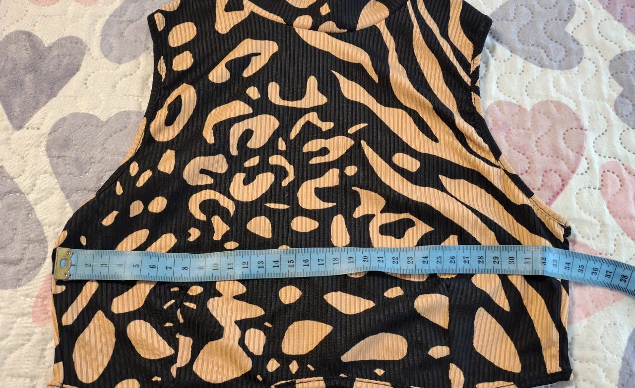 Top Ninguna - Vista 3