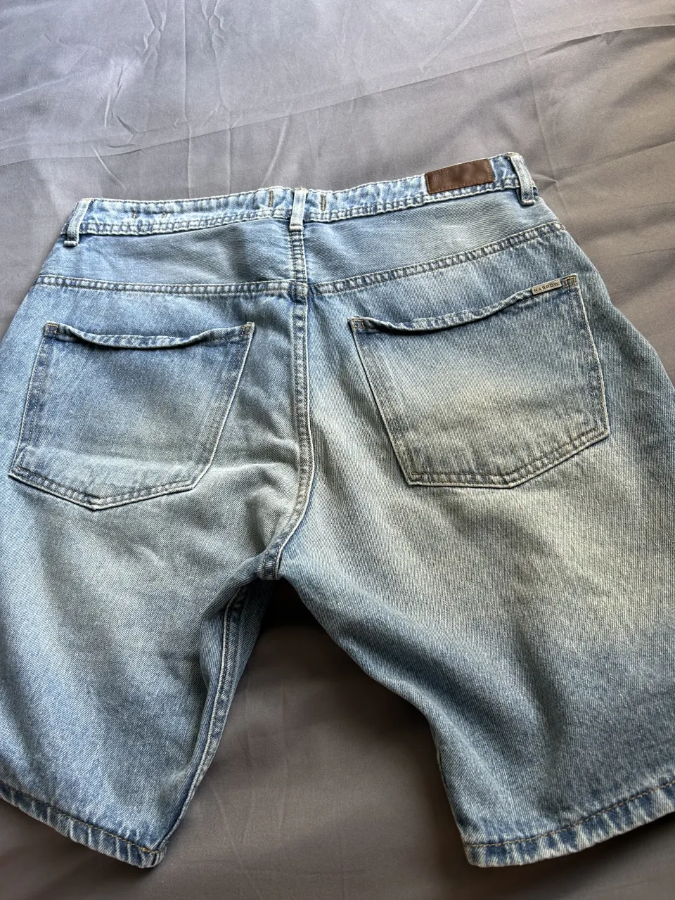 Bermuda Narrow - Vista 2