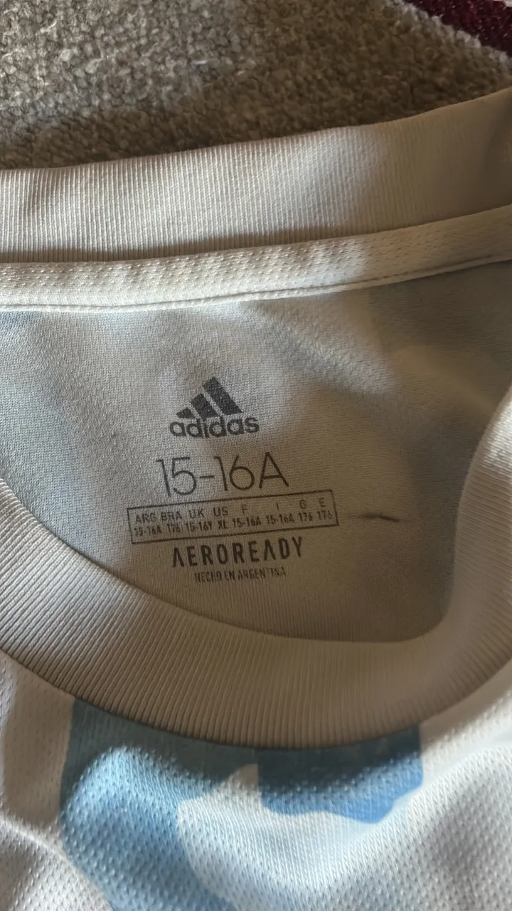Remera adidas - Vista 3