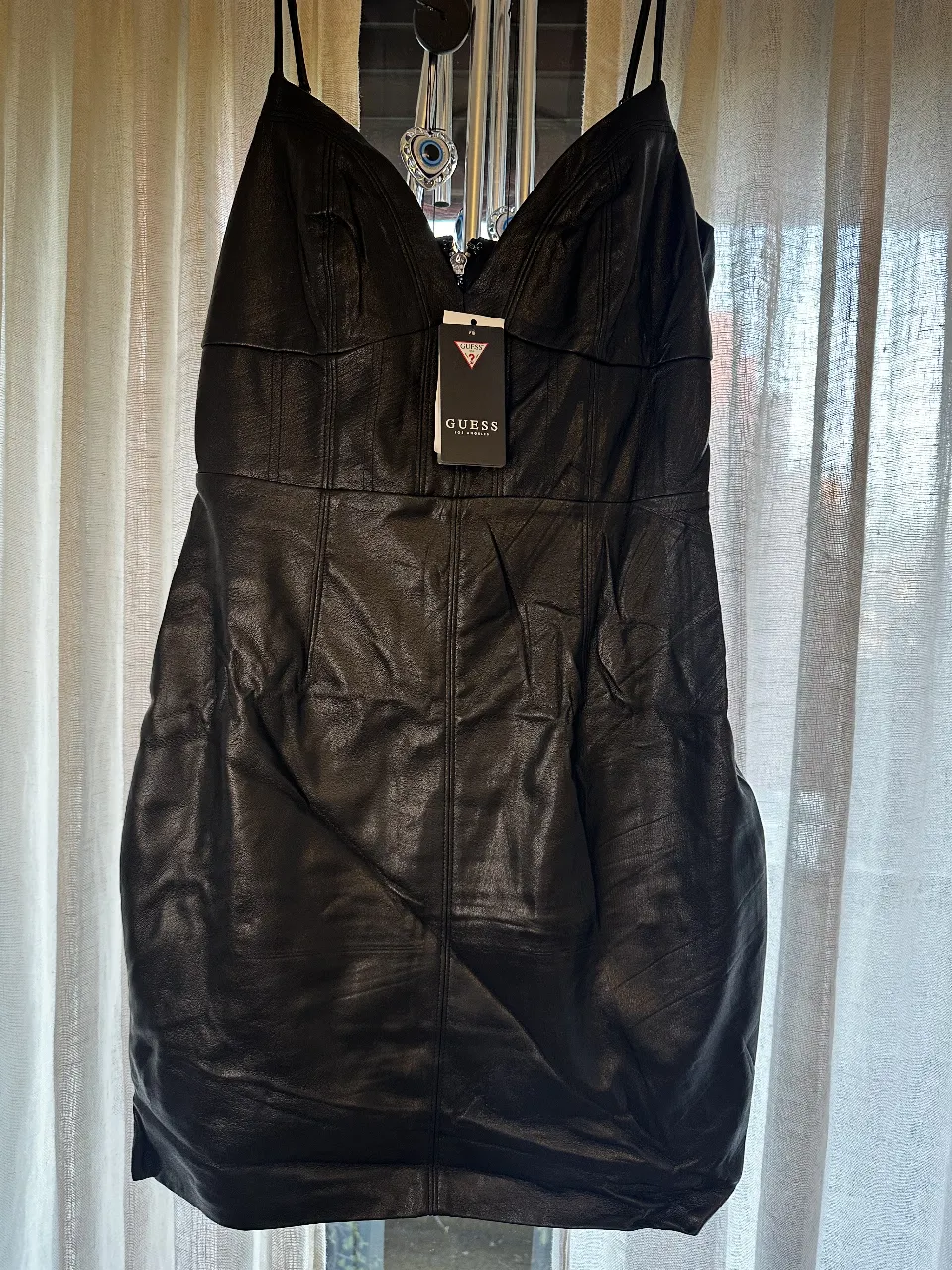 Vestido GUESS - Vista 6