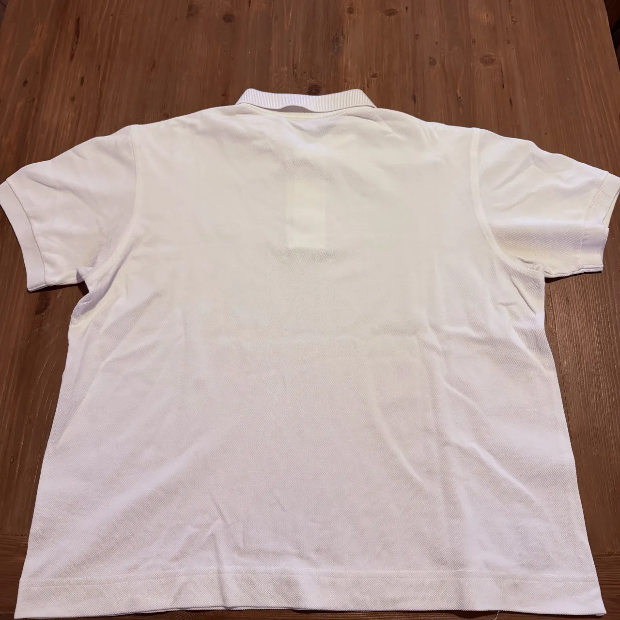 Remera Lacoste - Vista 2