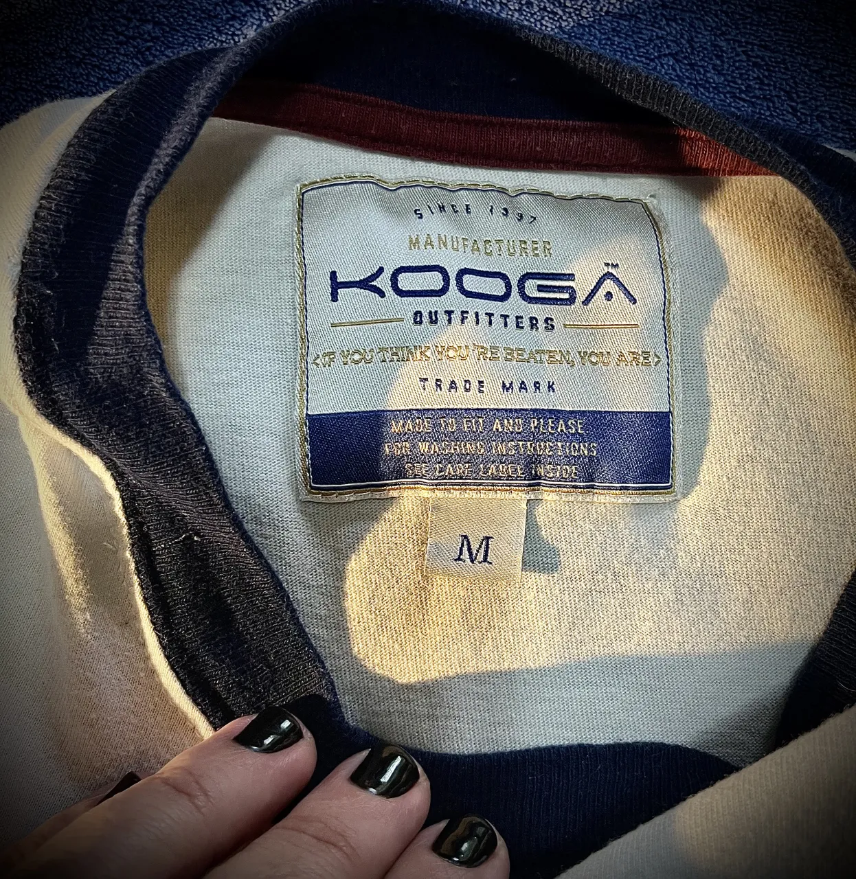 Remera Kooga - Vista 3