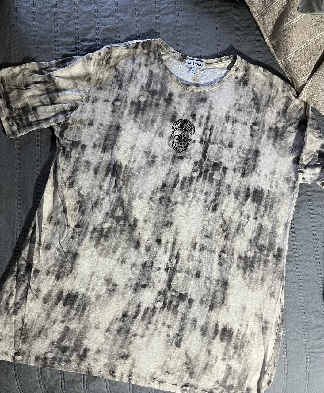 Remera Kosiuko - Vista 3