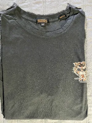 Herencia Custom Garage