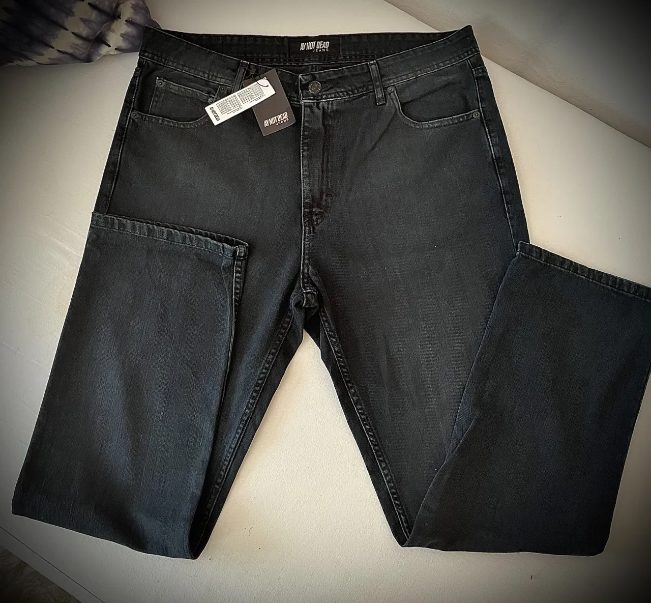 Jean Ay Not Dead - Vista 2