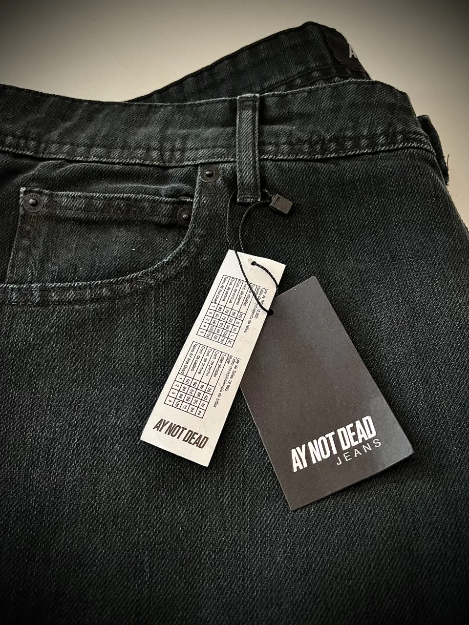 Jean Ay Not Dead - Vista 3