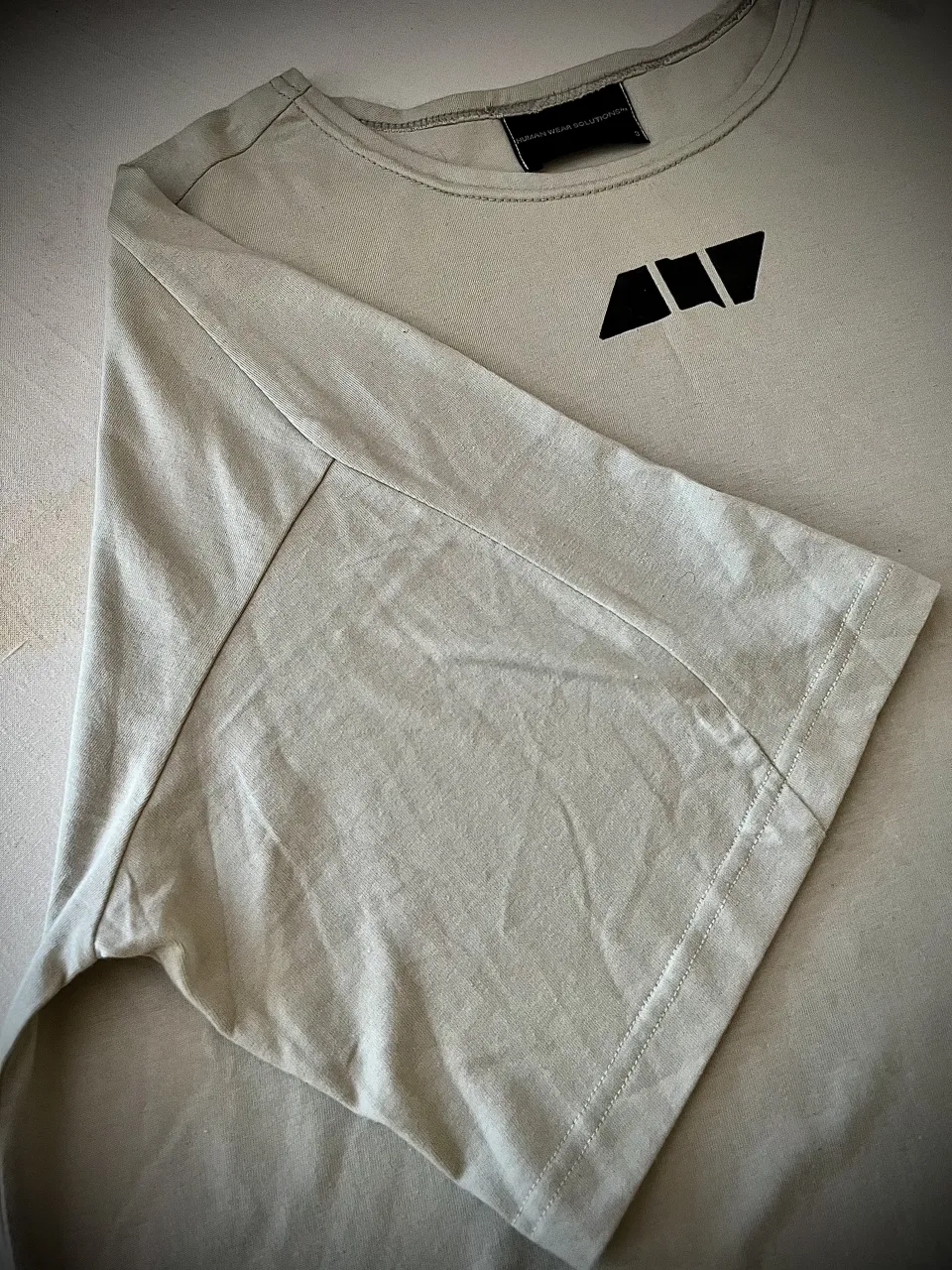 Remera Human Wear Solutions - Vista 3