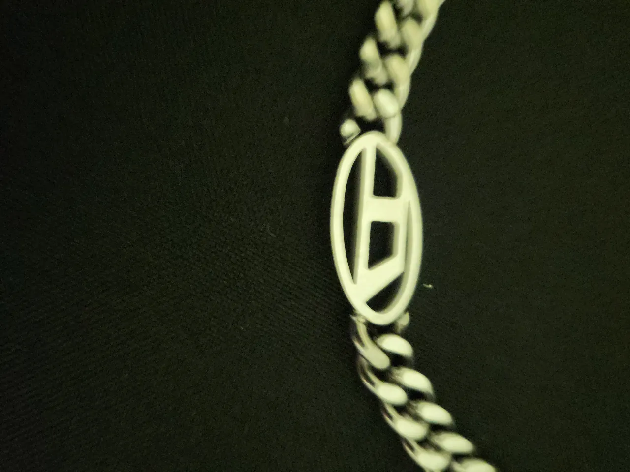 Collar Diesel - Vista 2