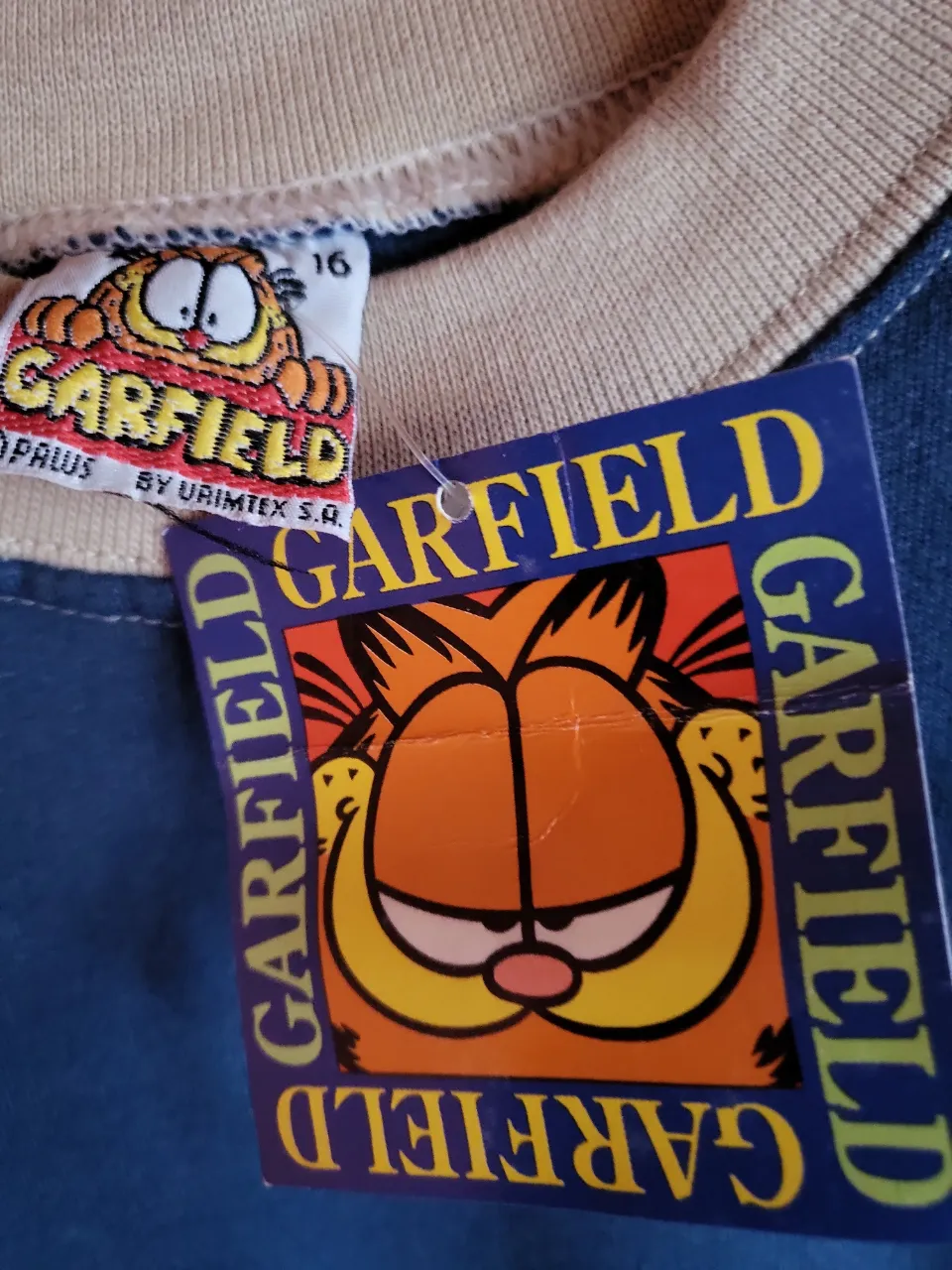 Buzo Garfield - Vista 2