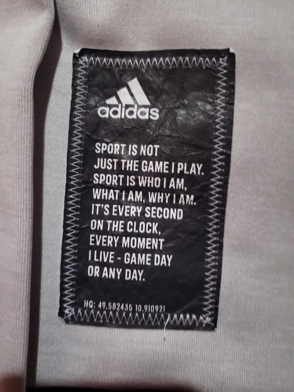 Campera adidas - Vista 3