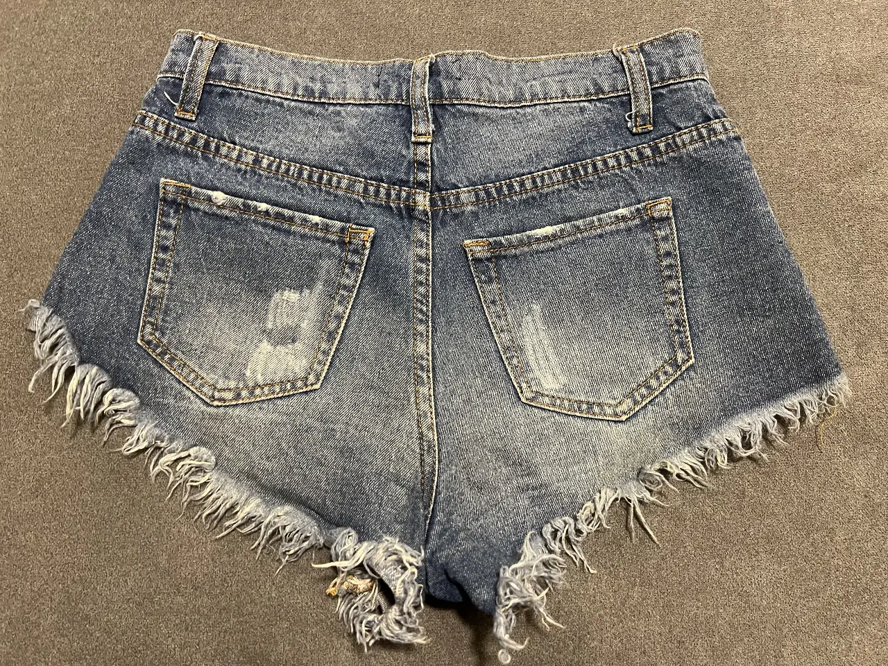 Short Forever 21 - Vista 3
