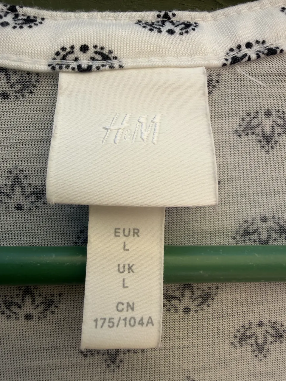 Remera H&M - Vista 2