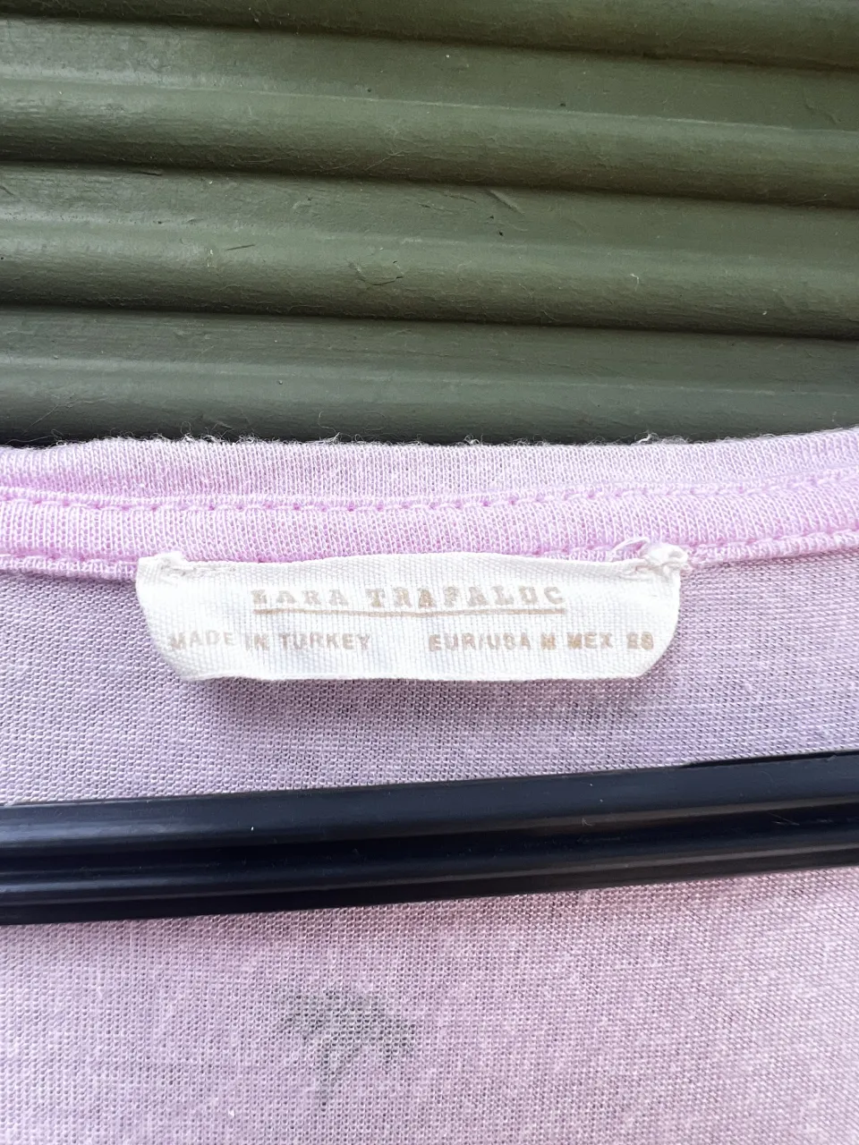 Remera Zara - Vista 2