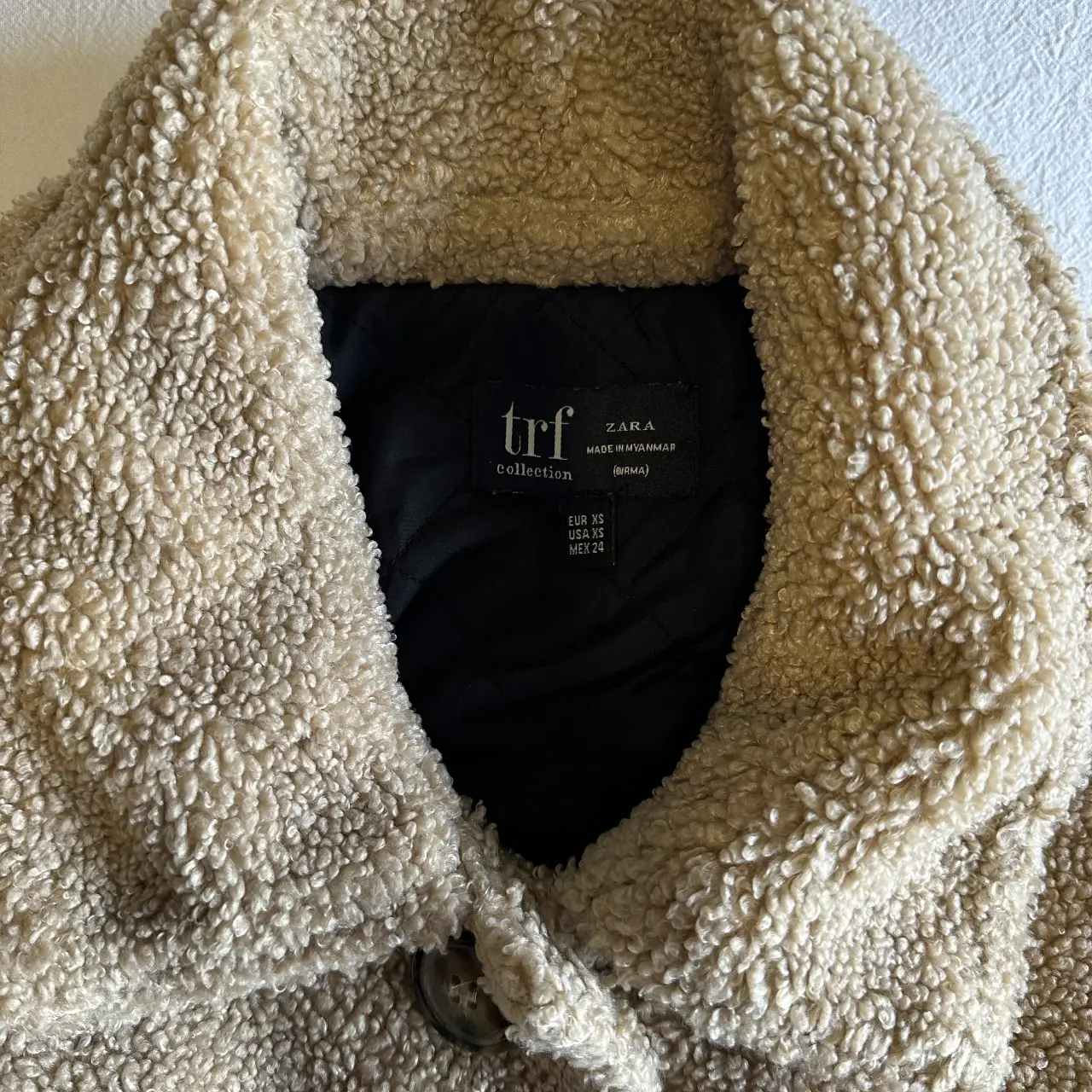Campera Zara - Vista 3