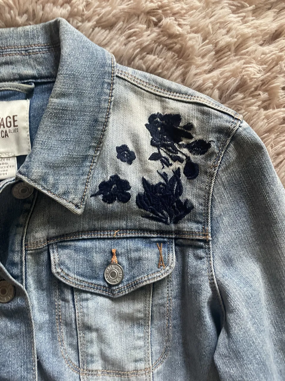 Campera Otra - Vista 2