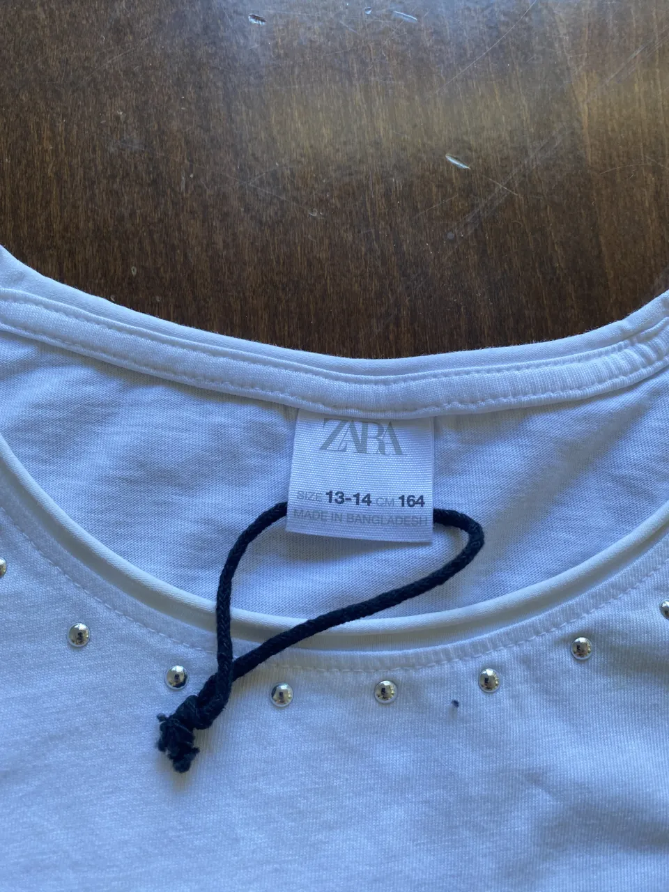 Remera Zara - Vista 2