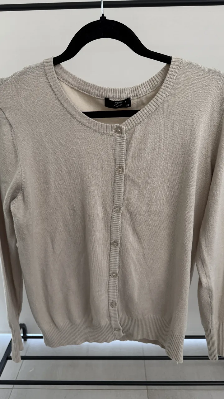 Cardigan Sin marca - Vista 2