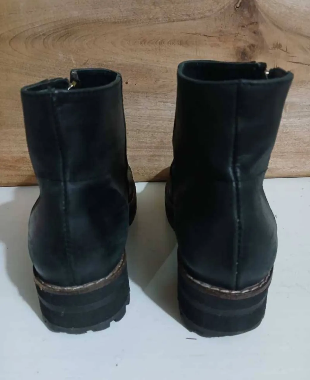 Borcegos Diseño nacional - Vista 3