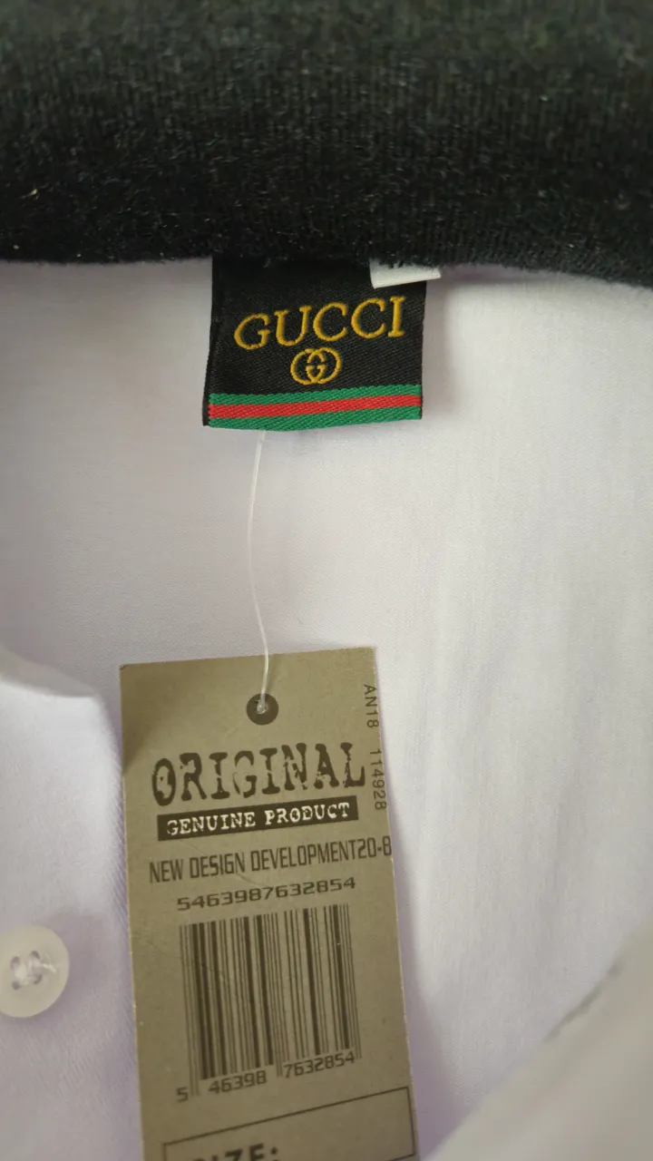 Remera Gucci - Vista 6