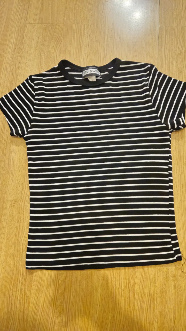 Remera French  bazaar - Vista 3