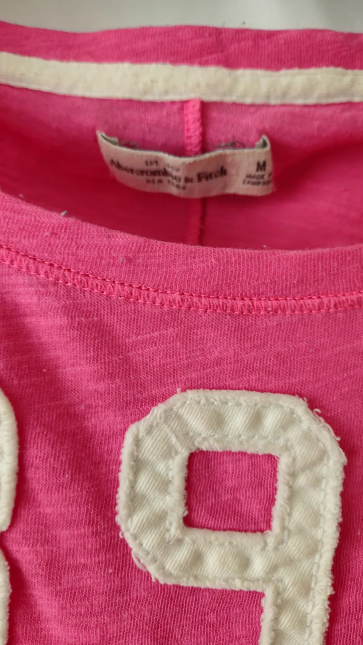 Remera Abercrombie & Fitch - Vista 3