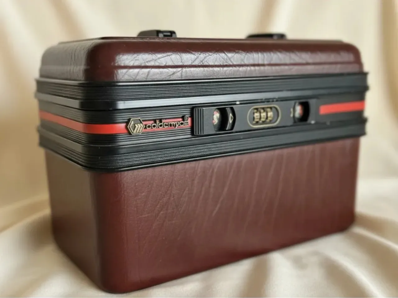 Neceser Goldeman - Vista 3