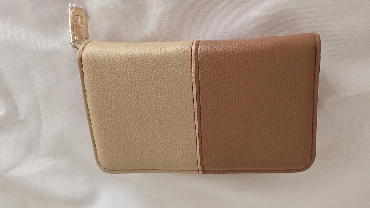 Billetera Class express - Vista 3