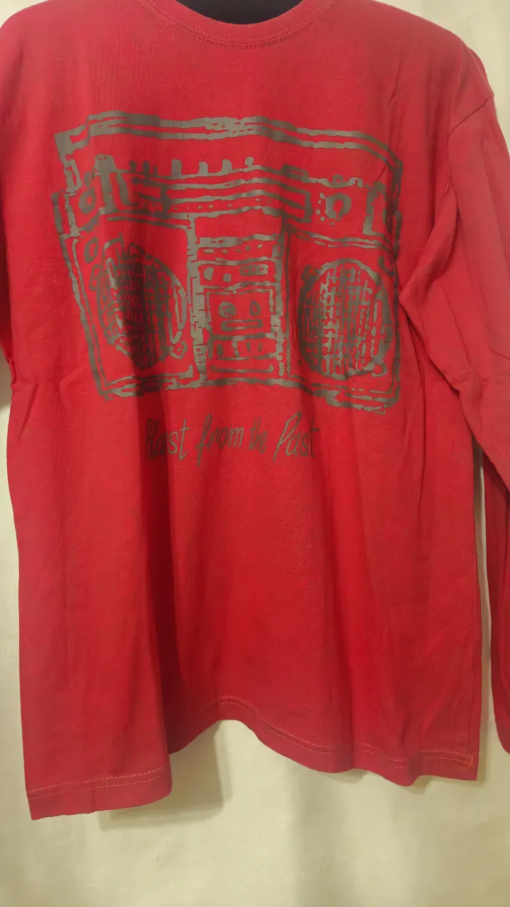 Remera Bas - Vista 2