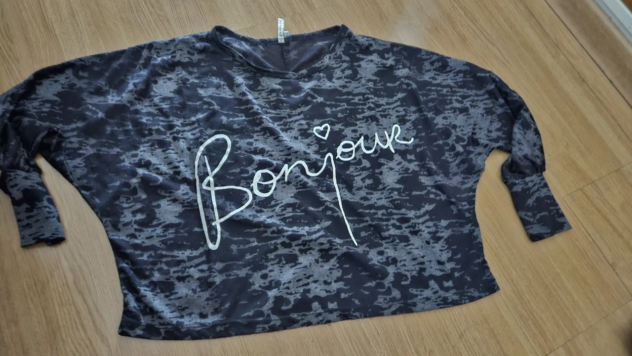 Remera MATERIA - Vista 4