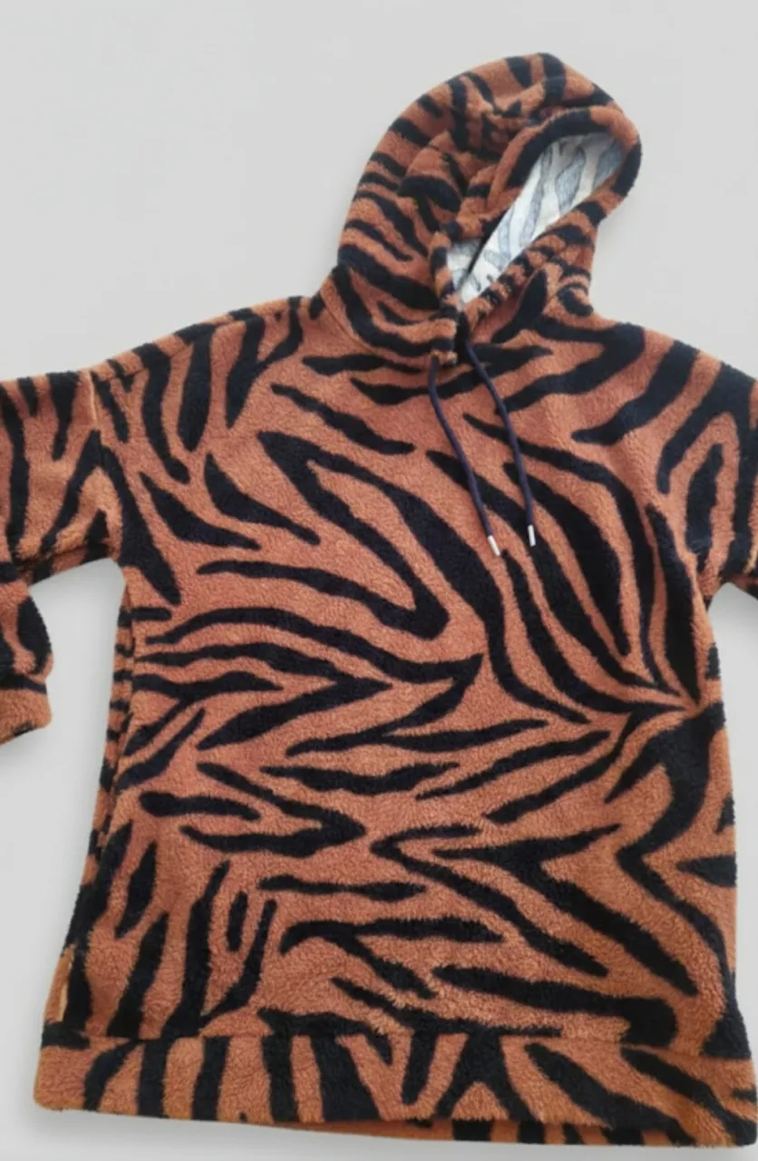 Buzo Nacional - Vista 2