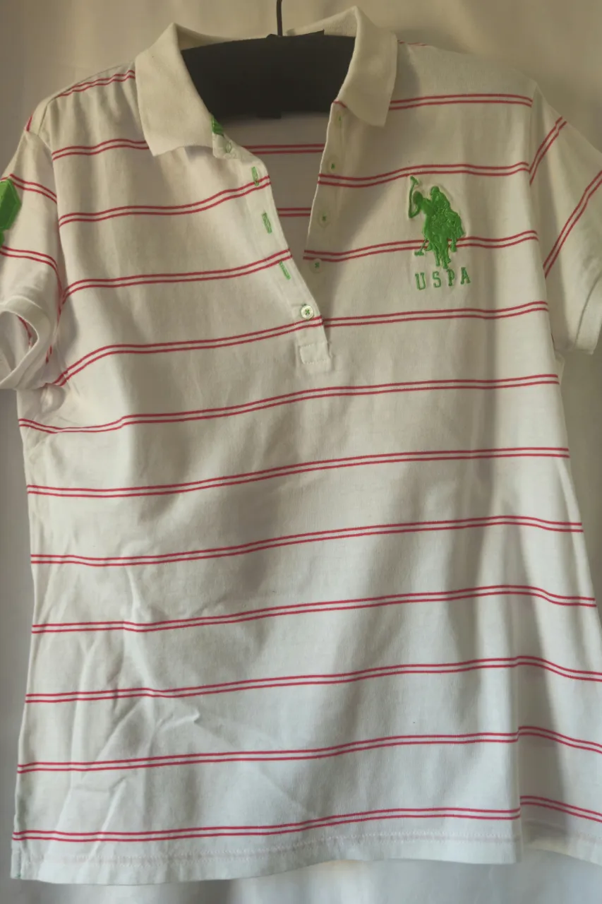 Remera USPA - Vista 4