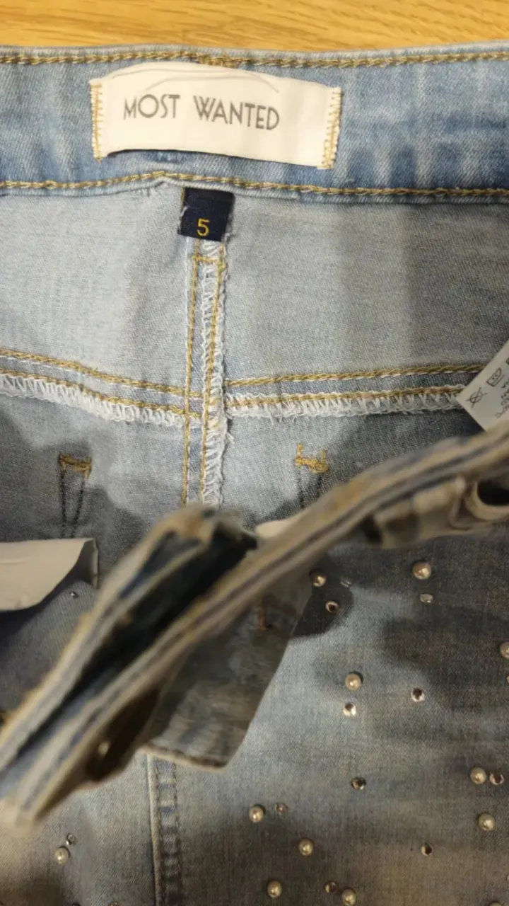 Pollera Most Wanted - Vista 5