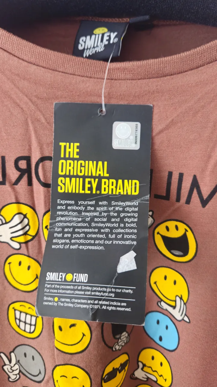 Remera Smiley - Vista 6
