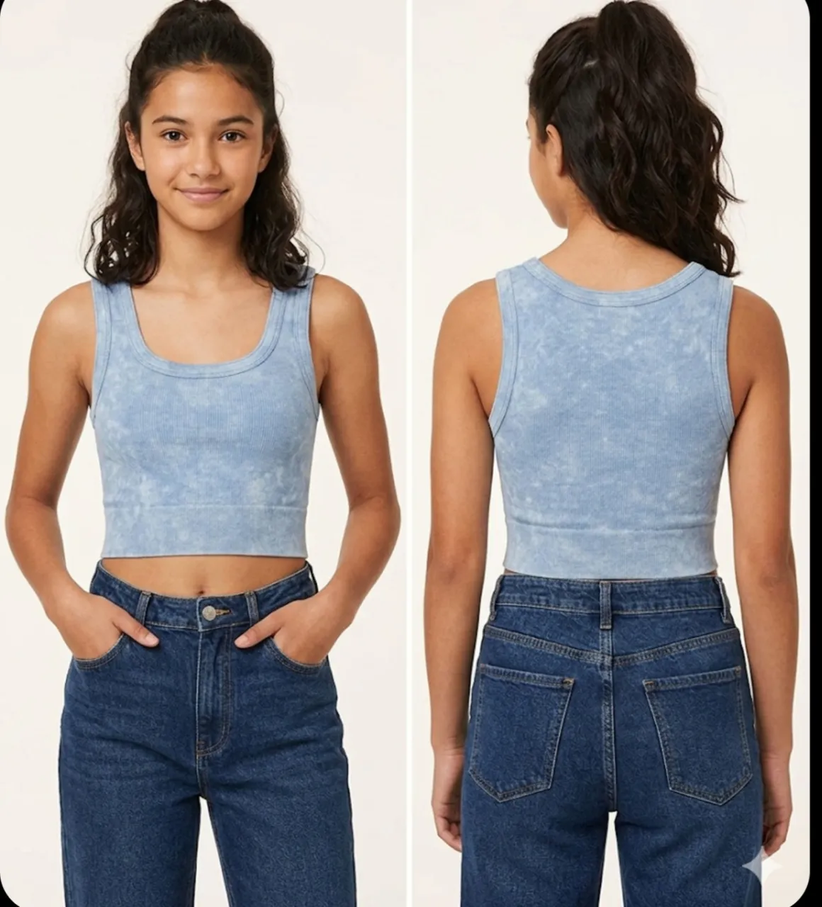 Musculosa crop de algodón con estampa tie-dye en tonos celestes y blancos. Posee breteles anchos y escote cuadrado. Nylon y spandex.