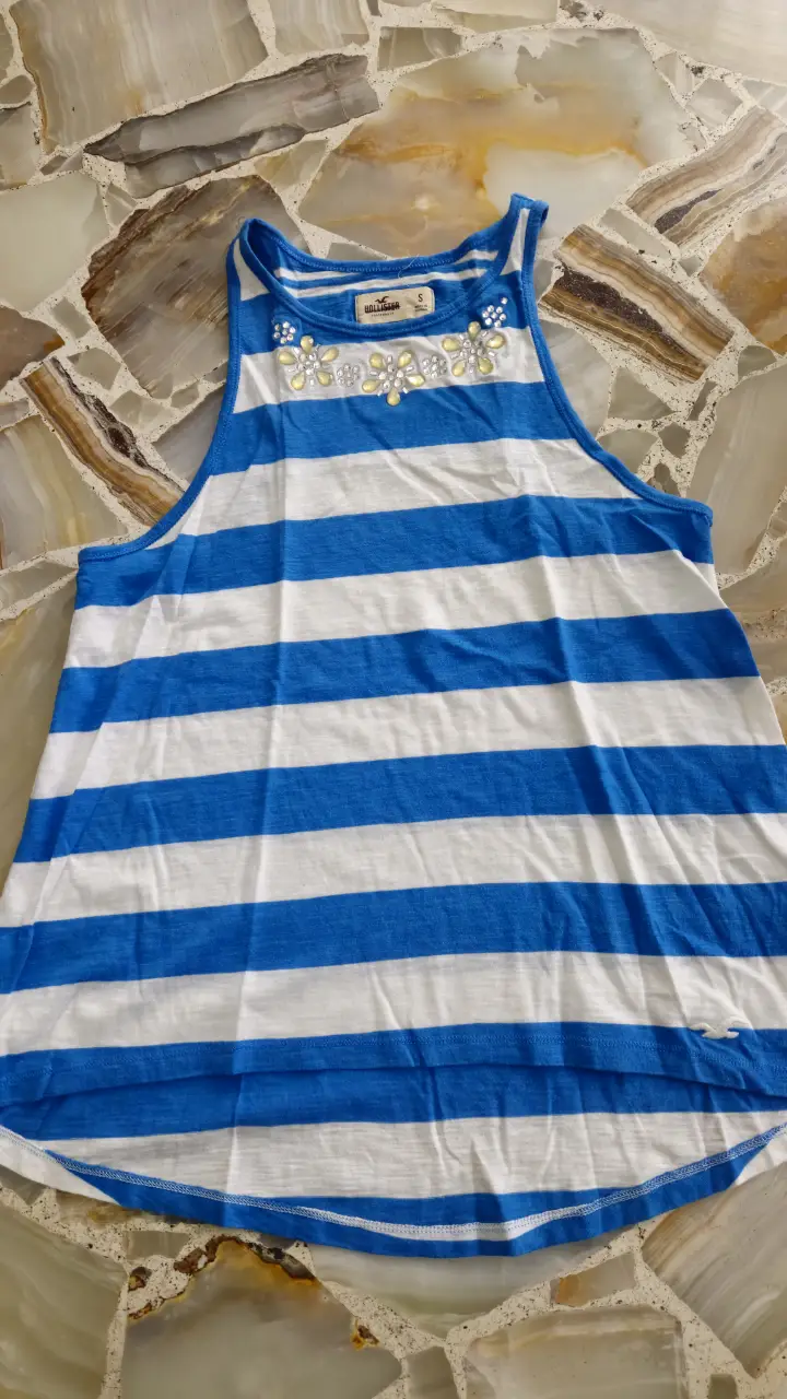Musculosa Hollister - Vista 2