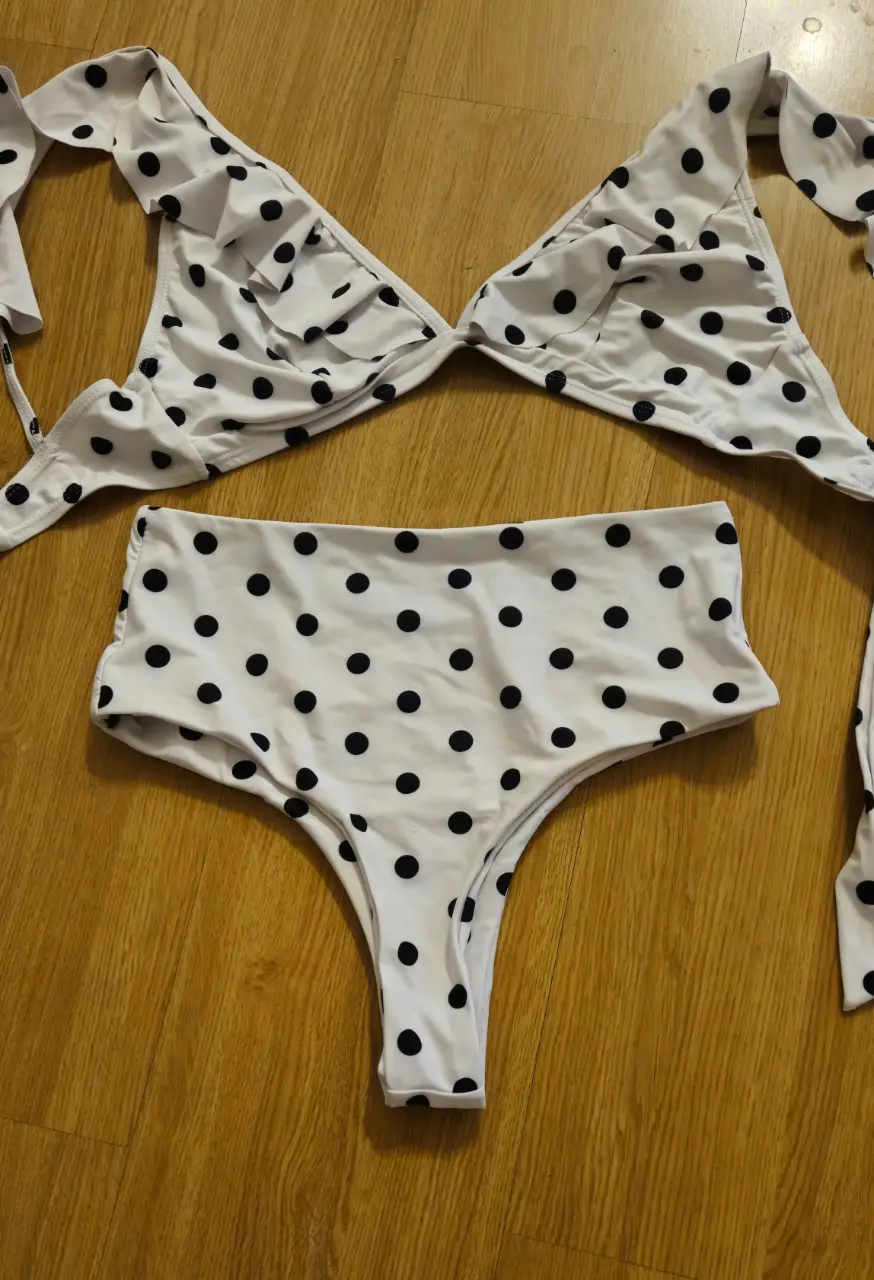 Bikini Otro - Vista 3