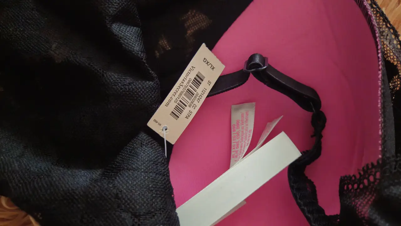 Conjunto Victoria's Secret - Vista 2