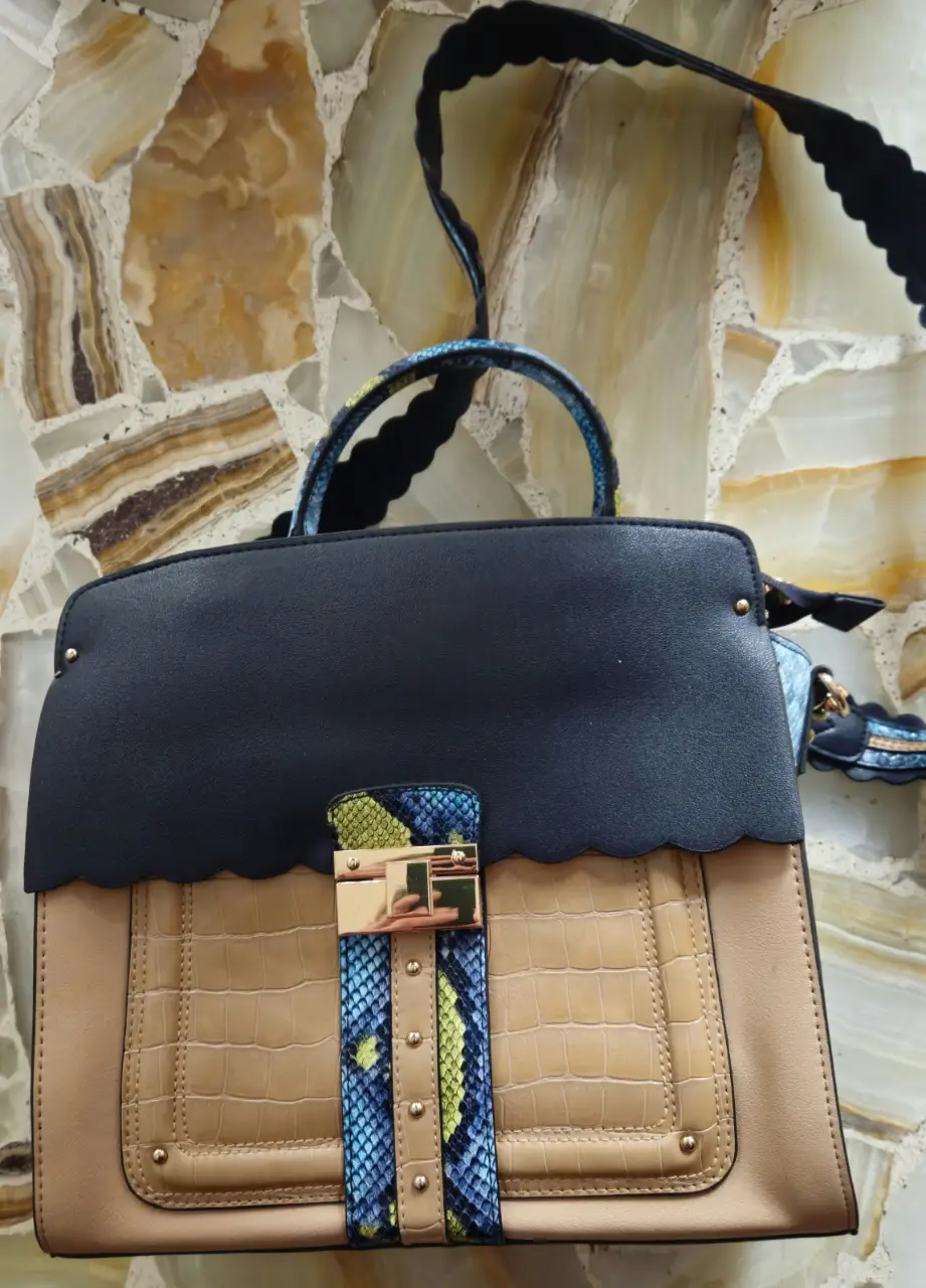 Cartera Otro - Vista 2