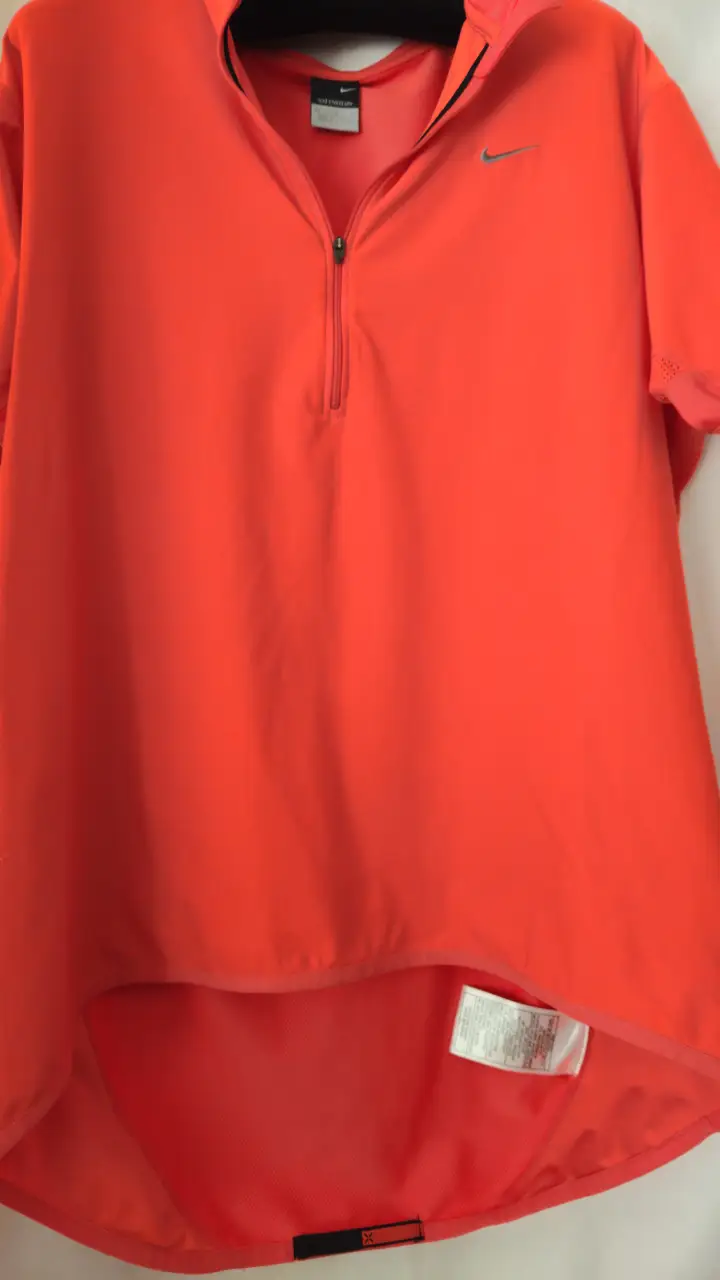 Remera Nike - Vista 3