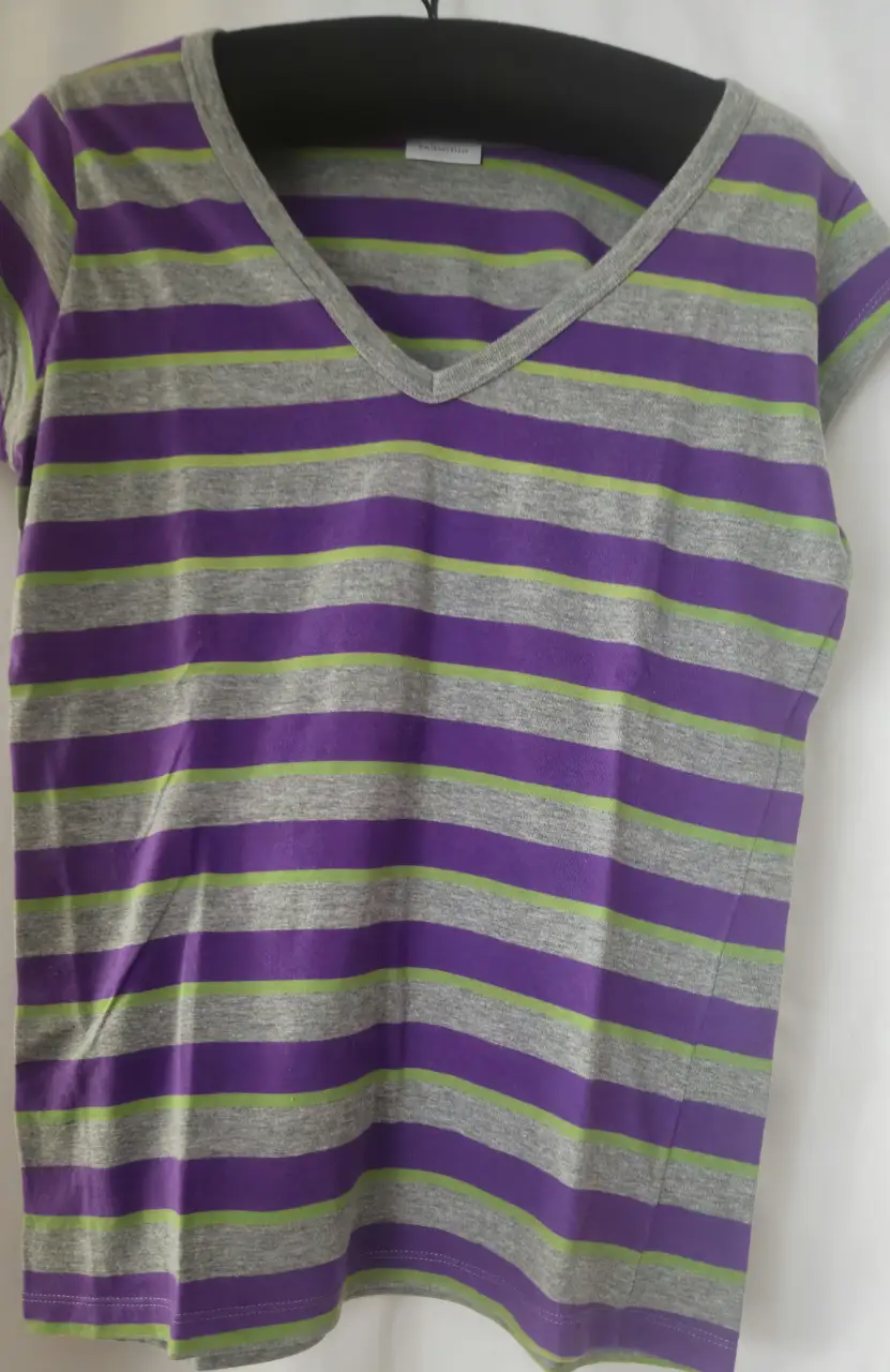 Remera Yagmour - Vista 4