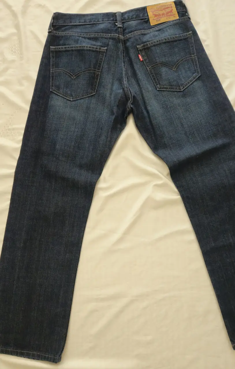 Jean Levi Strauss & Co. - Vista 6
