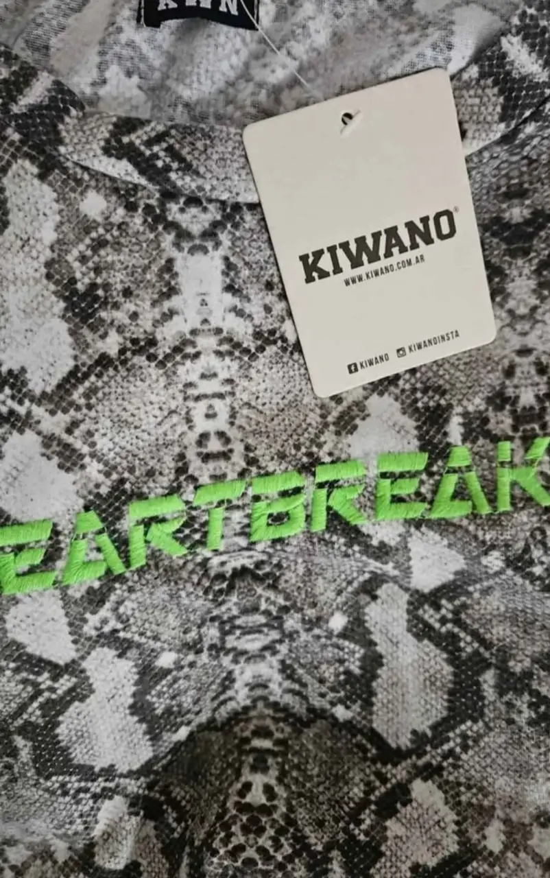 Remera KIWANO - Vista 2