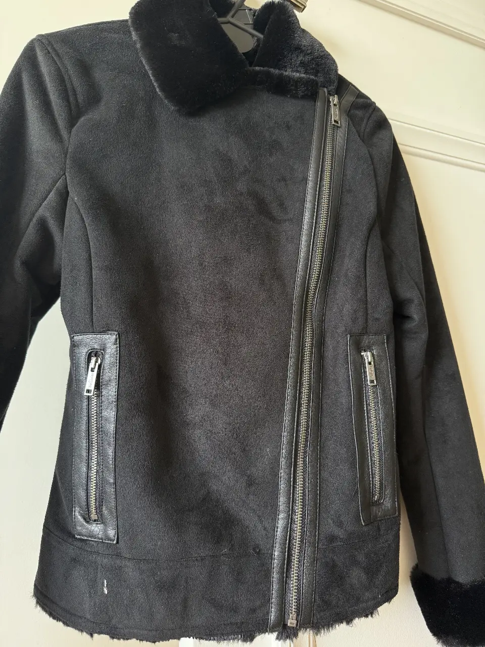 Campera Hollister - Vista 4