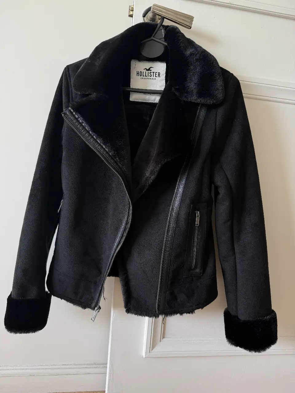 Campera Hollister - Vista 3