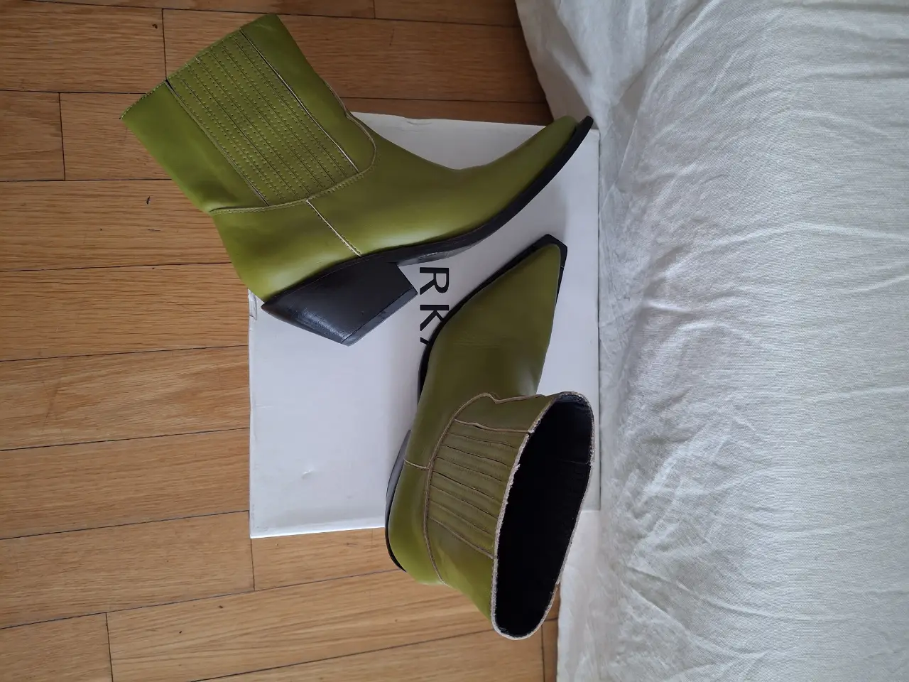 Botas Sarkany - Vista 4
