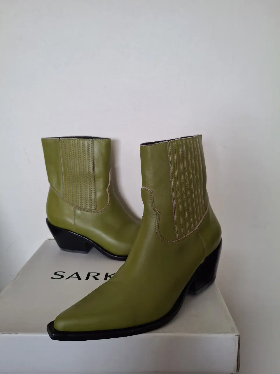 Botas Sarkany - Vista 3