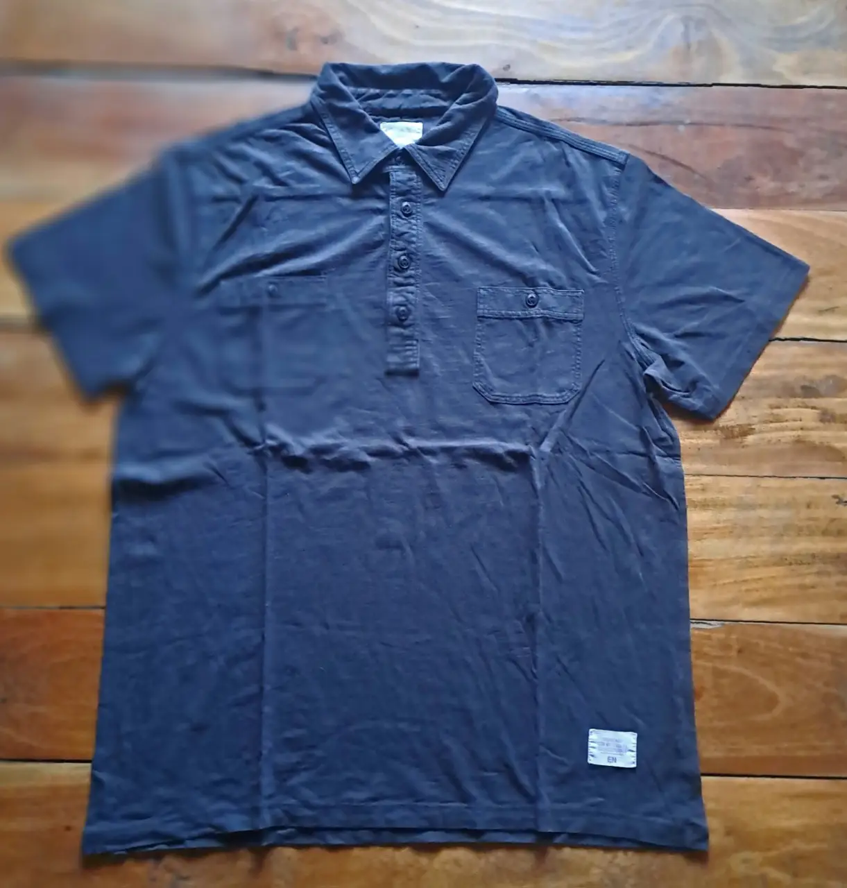 Remera Etiqueta Negra - Vista 2